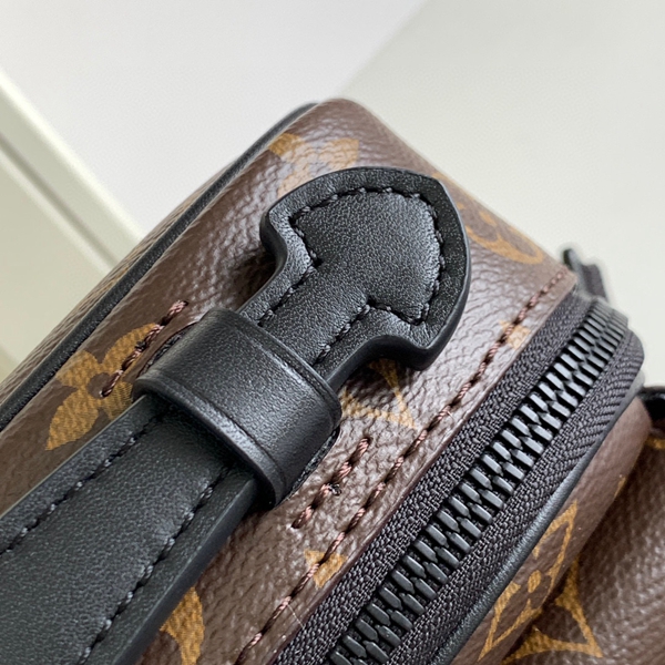 ルイヴィトンバッグ着用イメージ